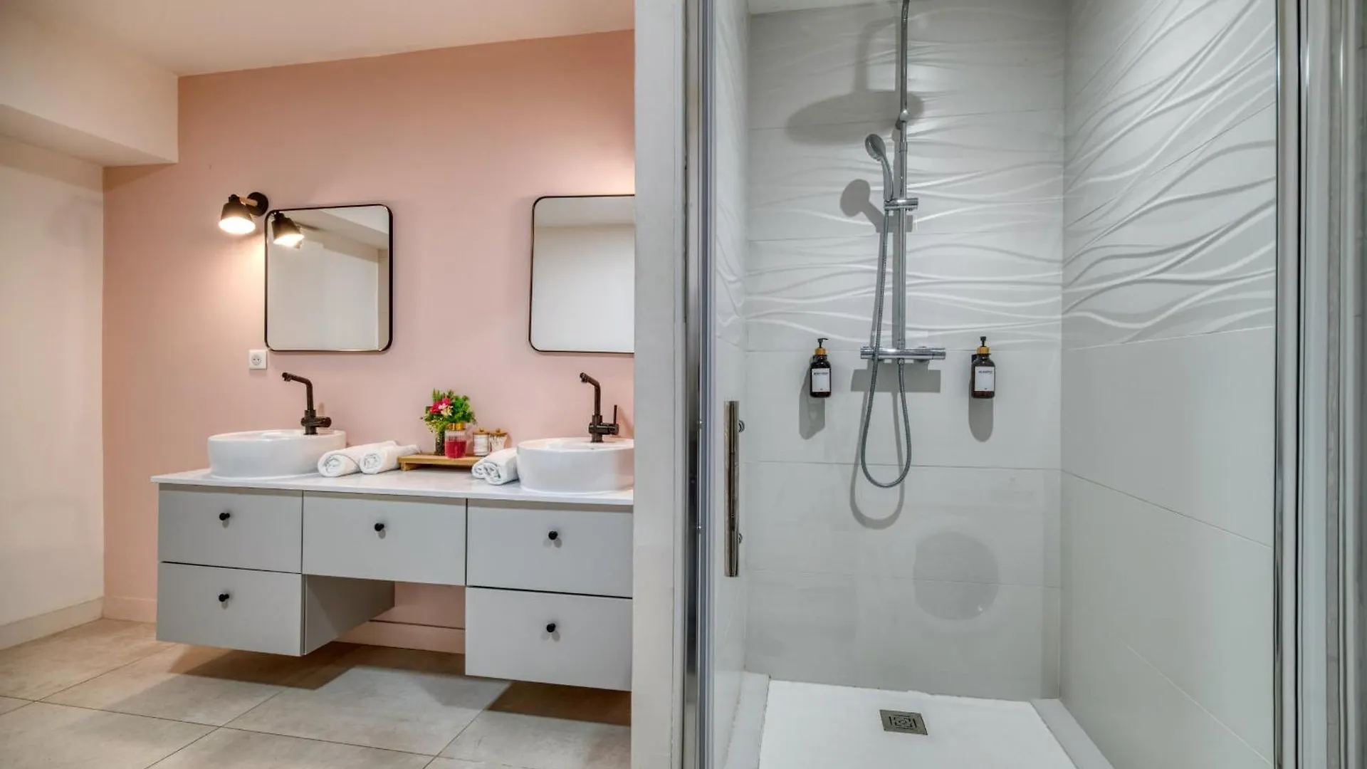 Coteaux En Vue Duo Daire Aureville